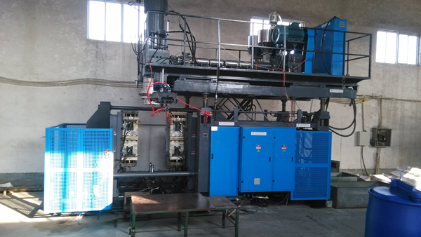 中空吹塑机 中空吹塑机