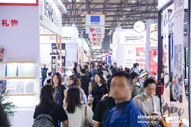 1758172834152002.gif 2.gif